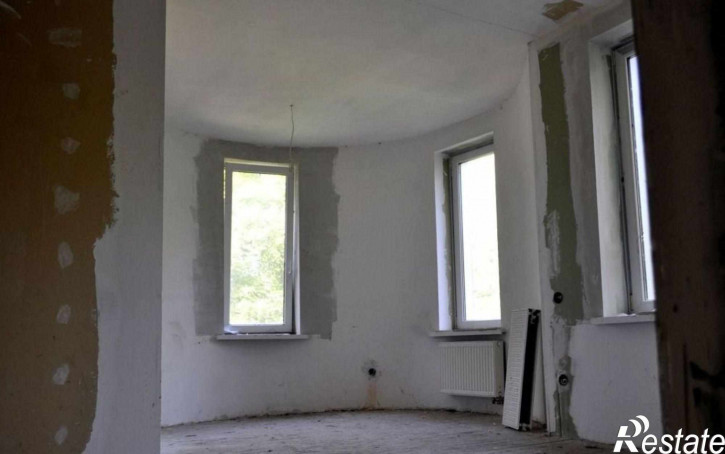 5-комн квартира Победы пр-кт, 8