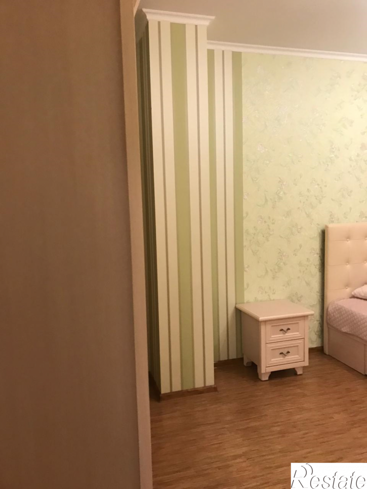 2-комн квартира Гайдара ул, 122