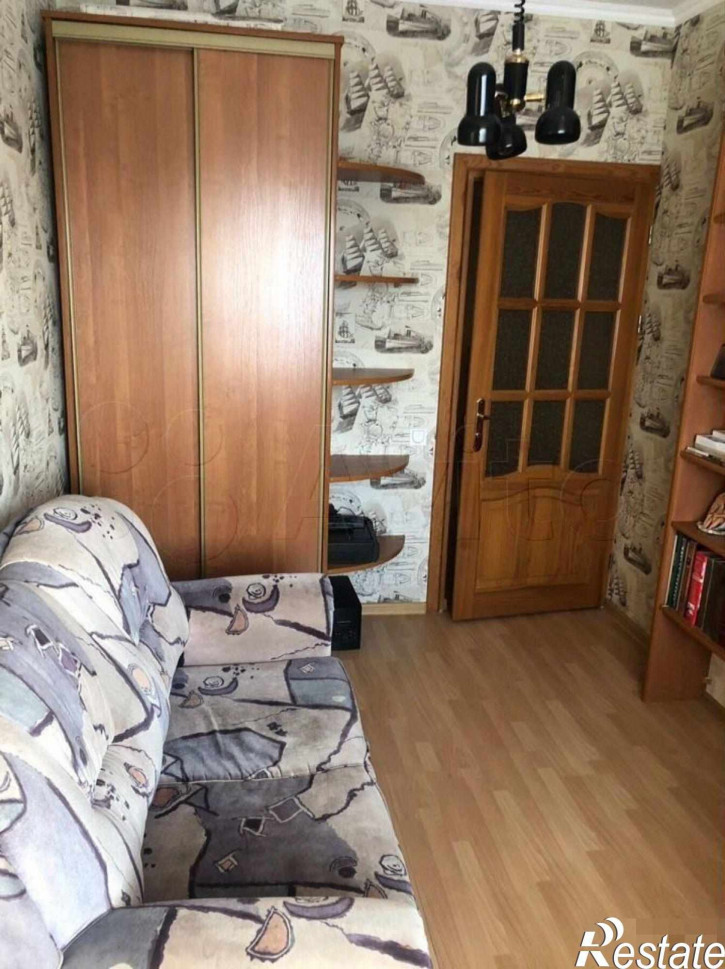 4-комн квартира Комсомольская ул, 21а
