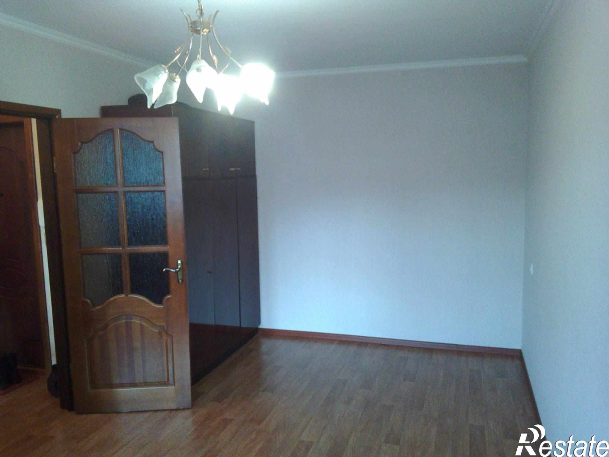Сдать квартиру за 12 000 рублей на Молитовская ул, 3к1