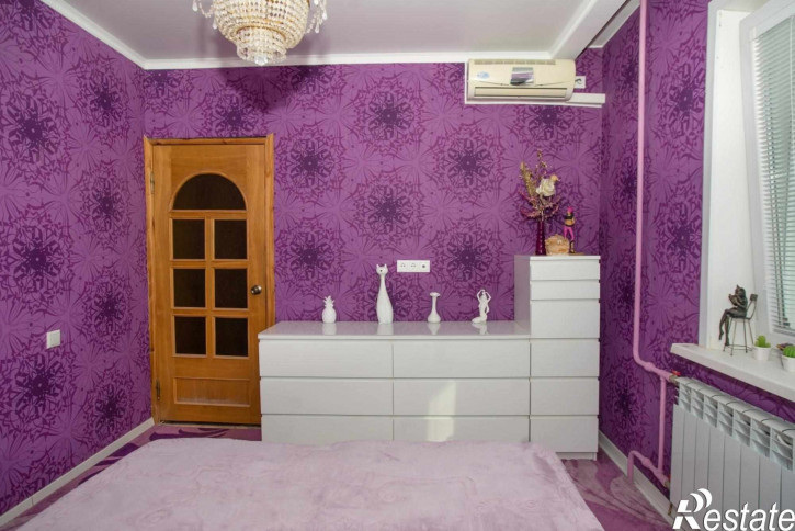 4-комн квартира ул. А.Г. Стаханова, д. 28