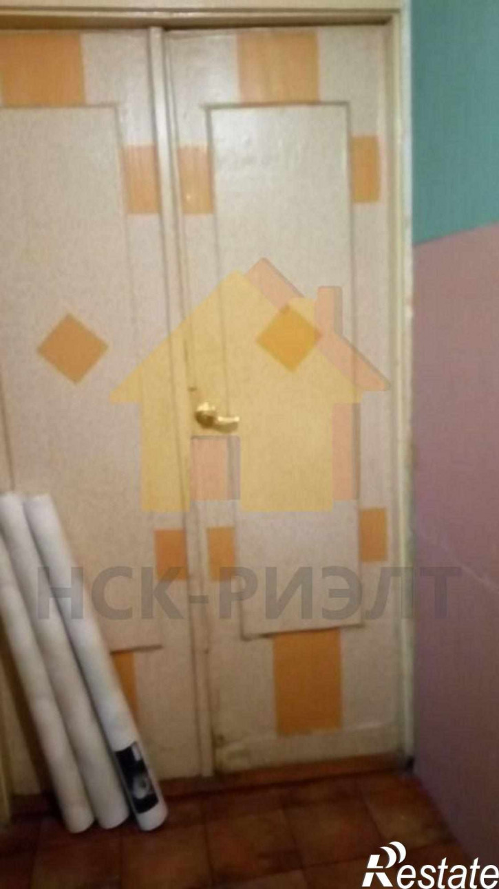 Комната ул. Сибиряков-Гвардейцев,38