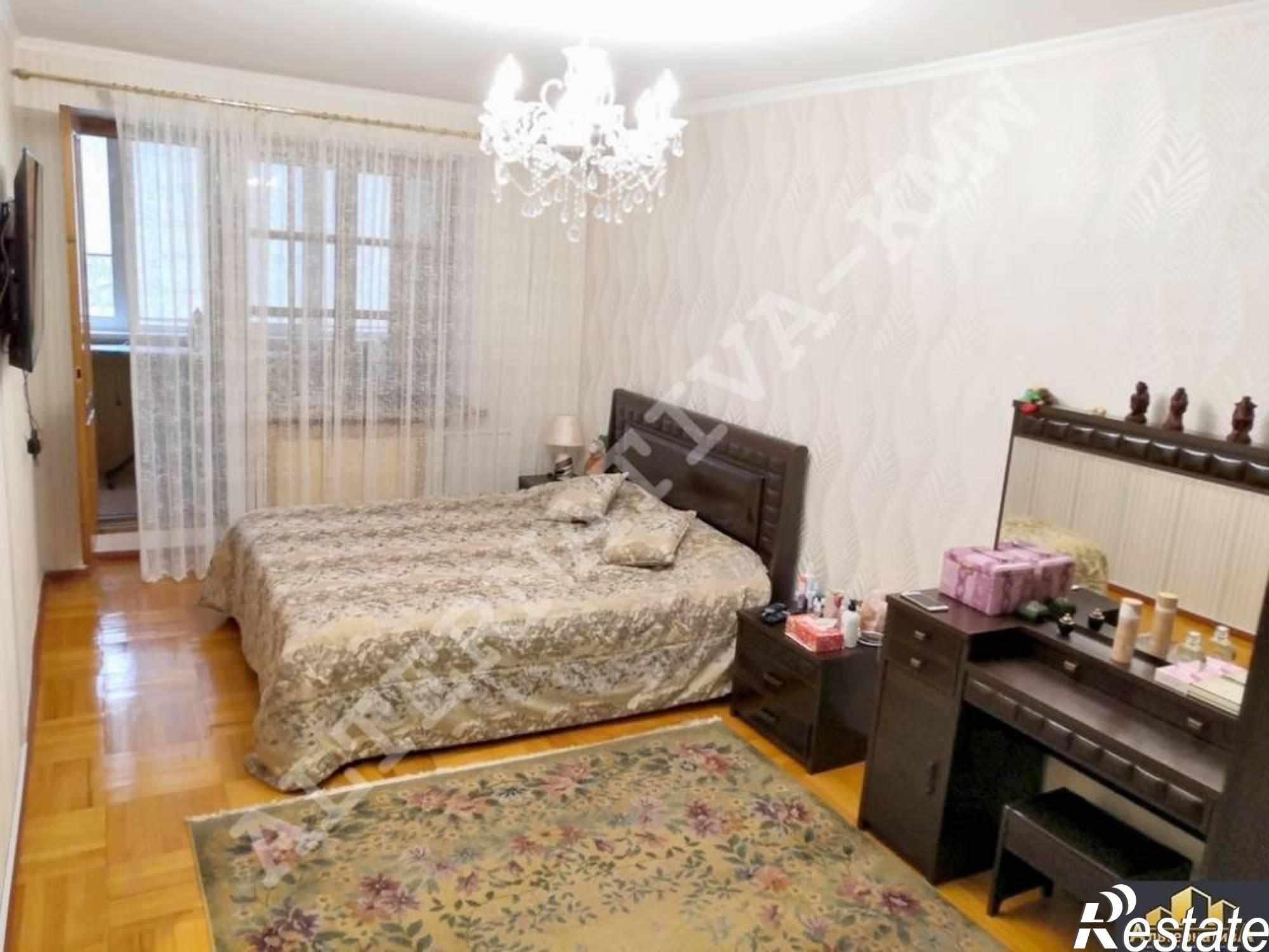 Купить квартиру за 16 000 000 рублей на Орджоникидзе ул.