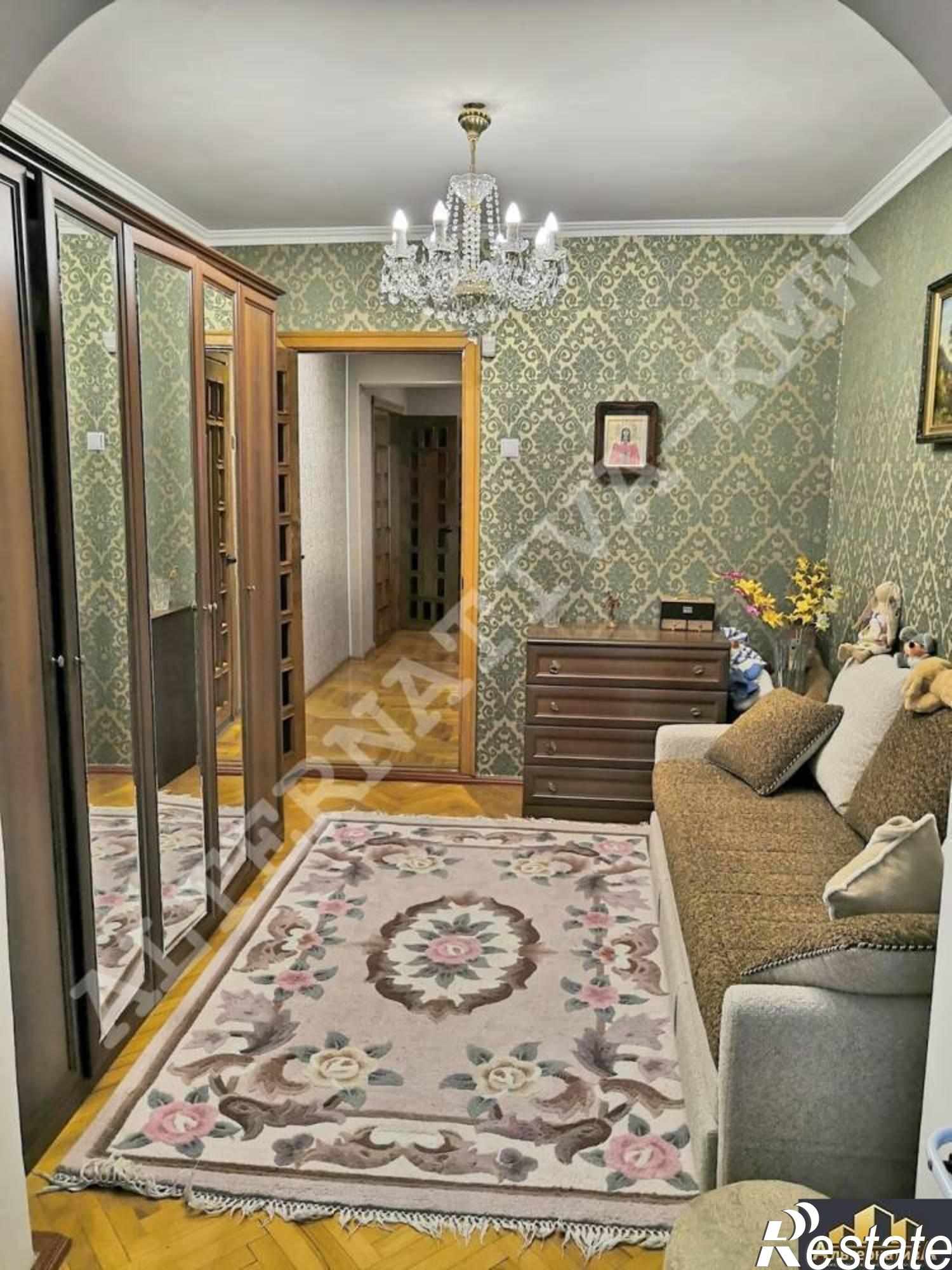 Купить квартиру за 16 000 000 рублей на Орджоникидзе ул.