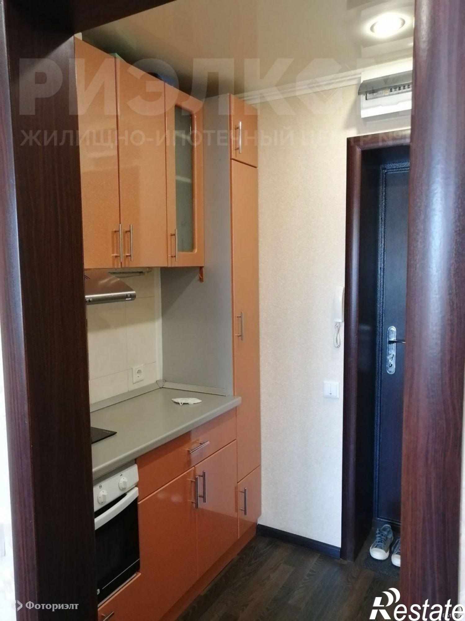 Купить квартиру за 550 000 рублей на Комарова ул, 122