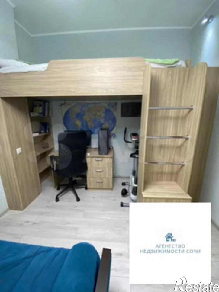 3-комн квартира улица Механизаторов,2/3