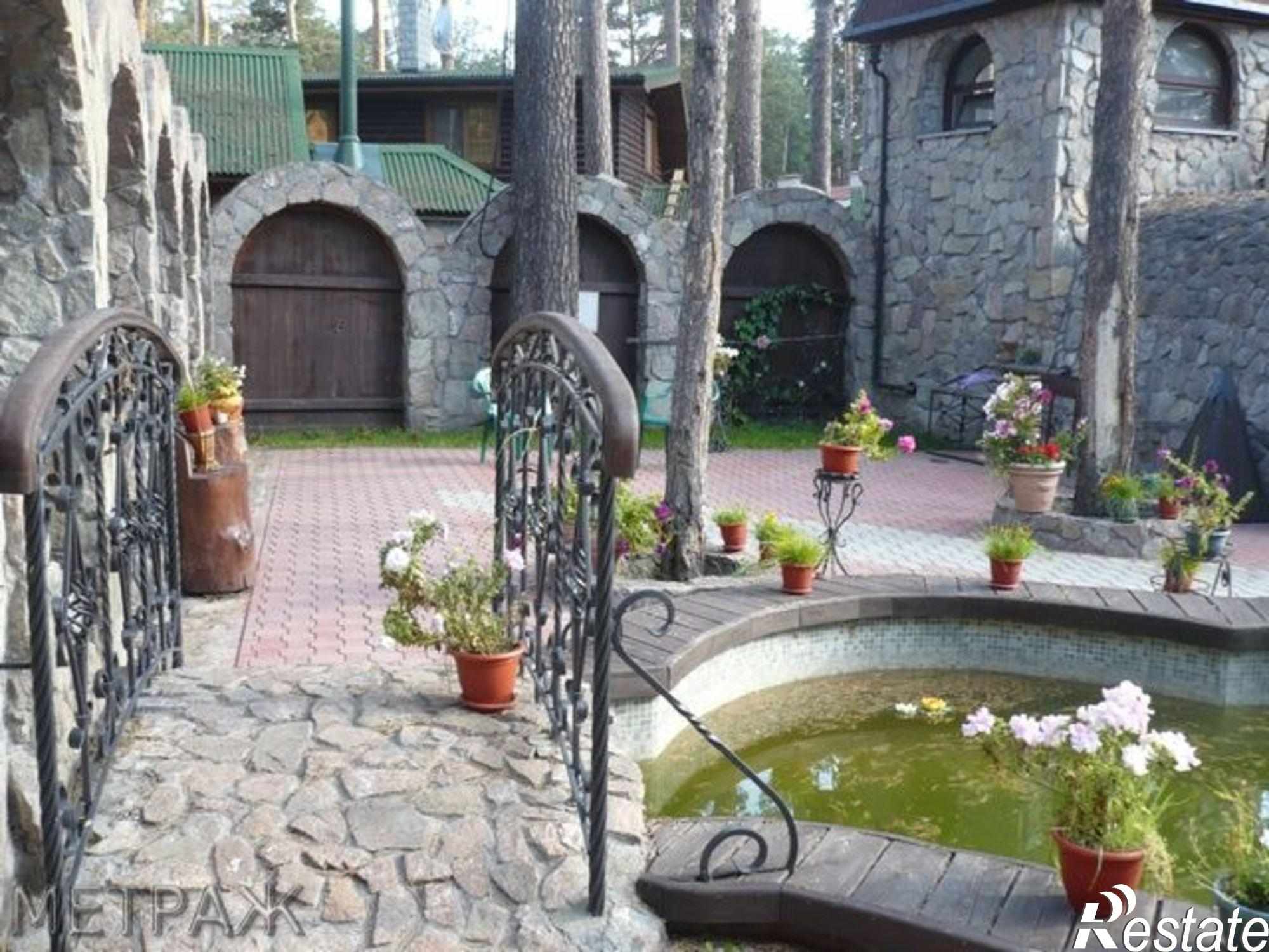 Купить дачу, дом, коттедж за 36 000 000 рублей на ш. Дачное