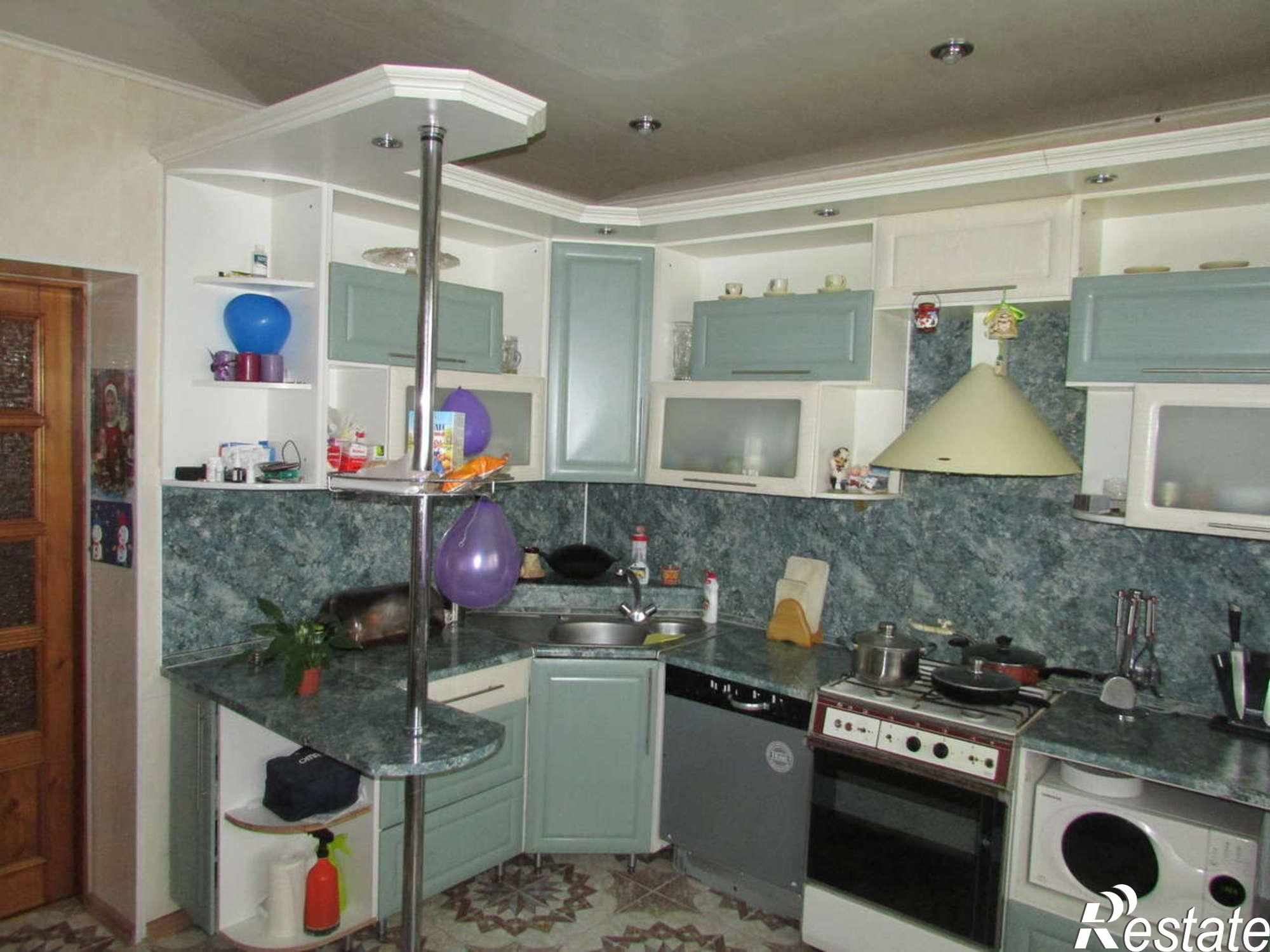 Купить дачу, дом, коттедж за 8 800 000 рублей на Высоцкого улица