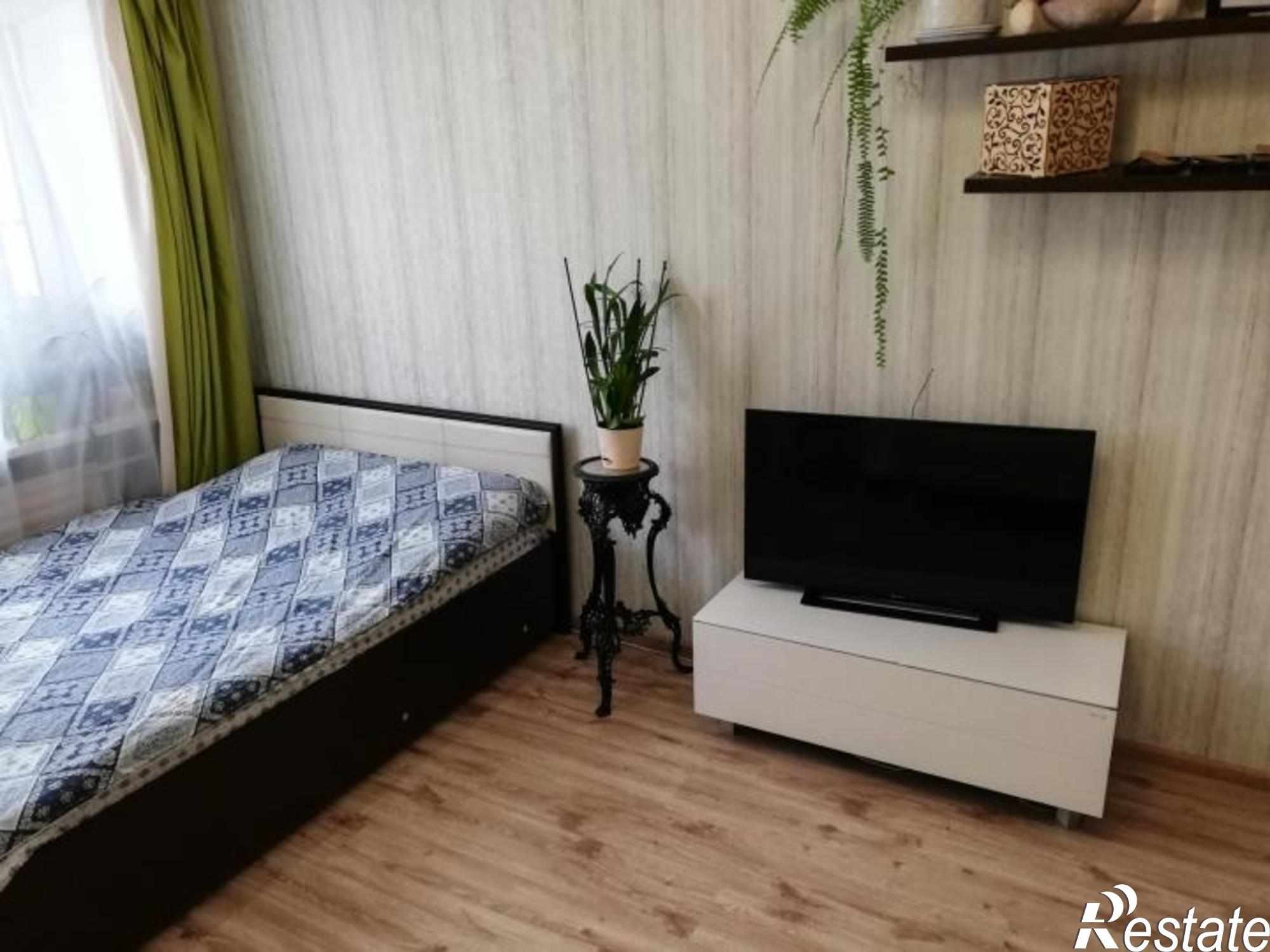 Сдать квартиру за 10 000 рублей на Кольцова ул., 20