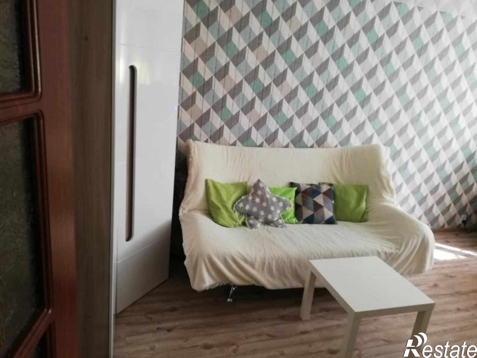 Сдать квартиру за 10 000 рублей на Кольцова ул., 20