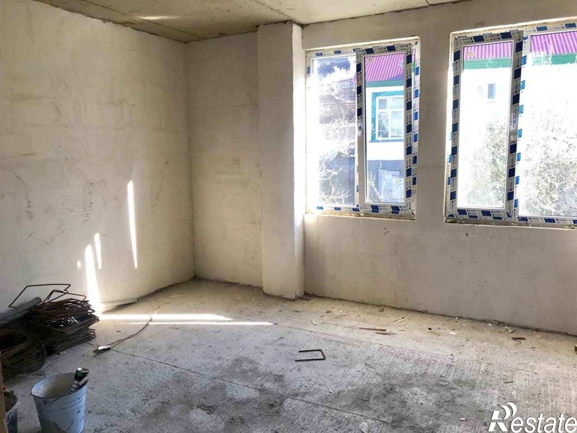Купить квартиру за 2 350 000 рублей на Ивановская улица, 78