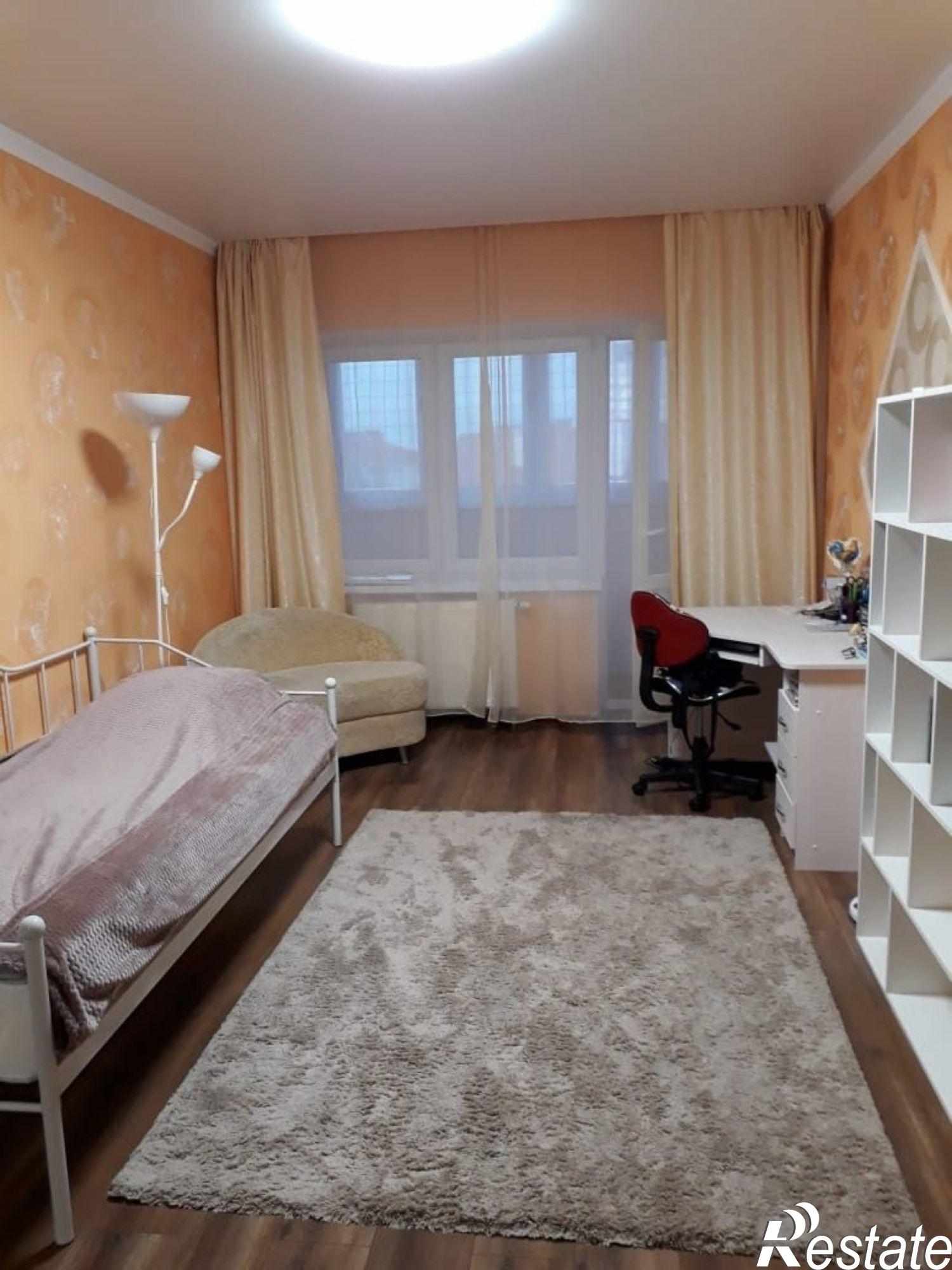 Купить квартиру за 10 300 000 рублей на Глинки ул, 1