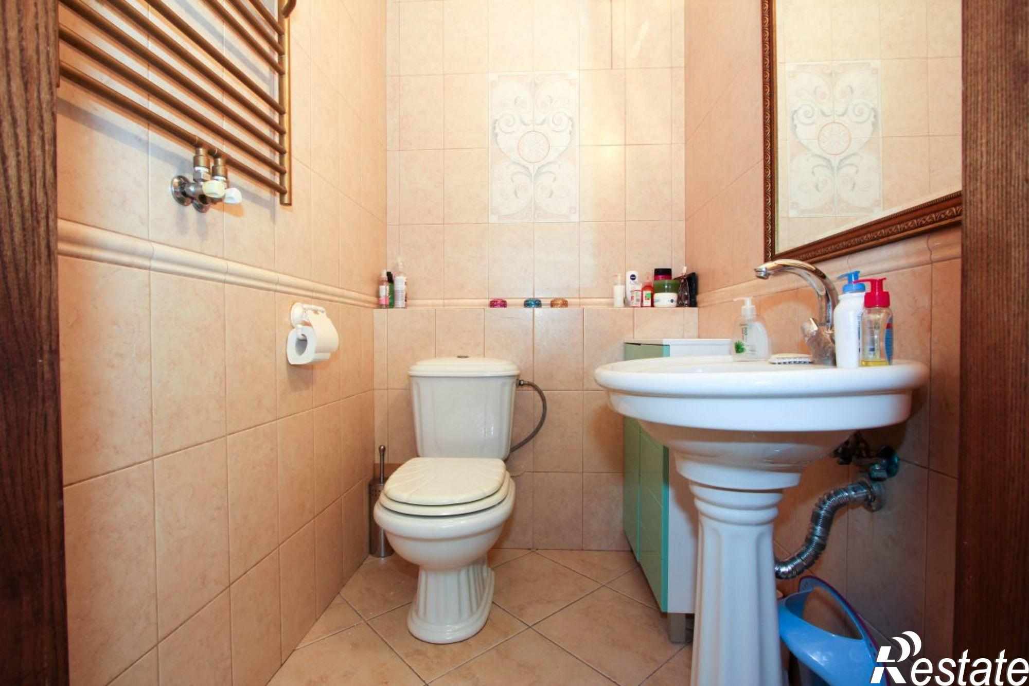 Купить дачу, дом, коттедж за 24 500 000 рублей на Спортивная ул
