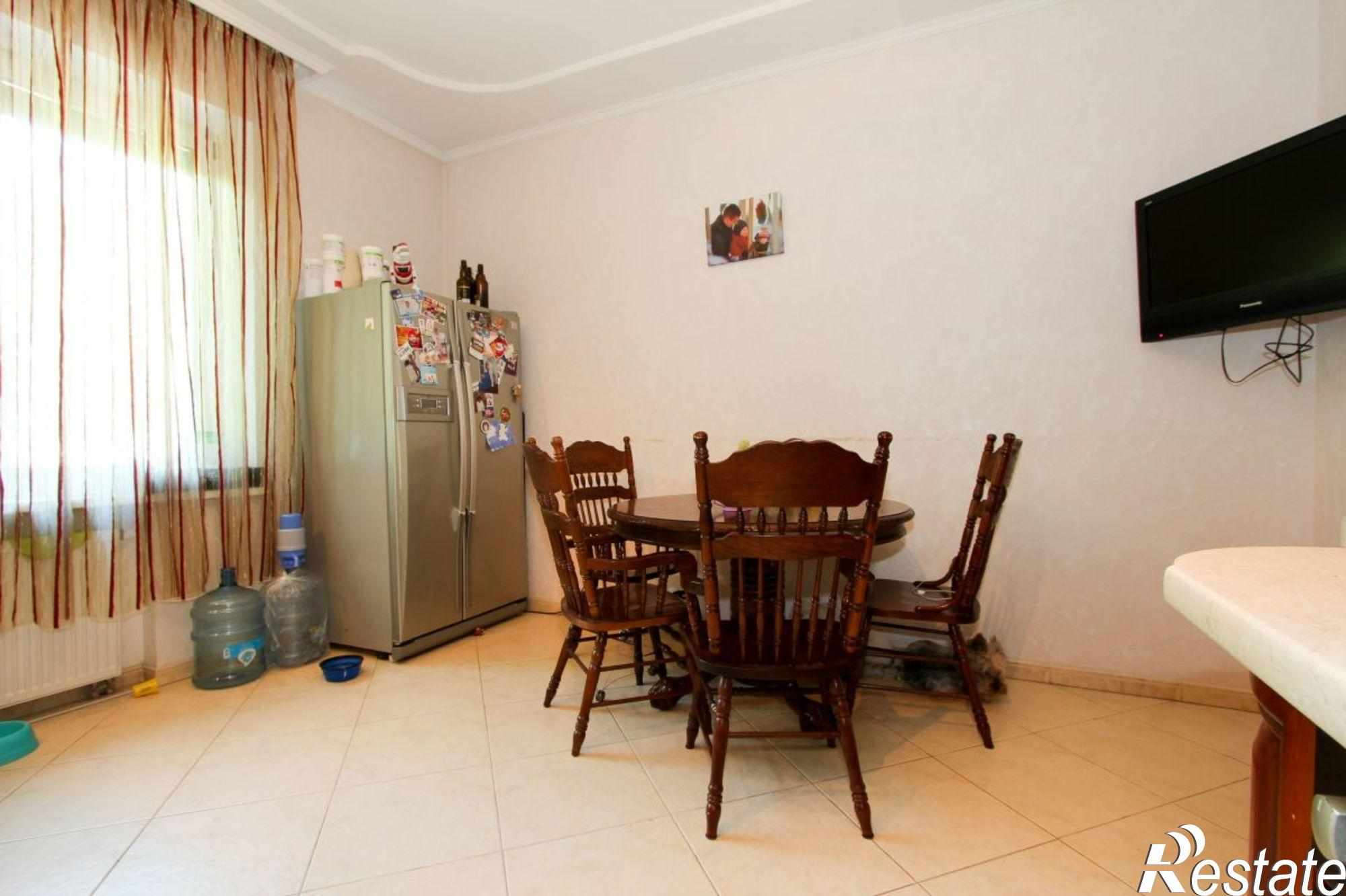 Купить дачу, дом, коттедж за 20 500 000 рублей на Спортивная ул