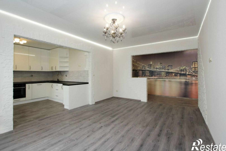 3-комн квартира Орудийная ул, 32б