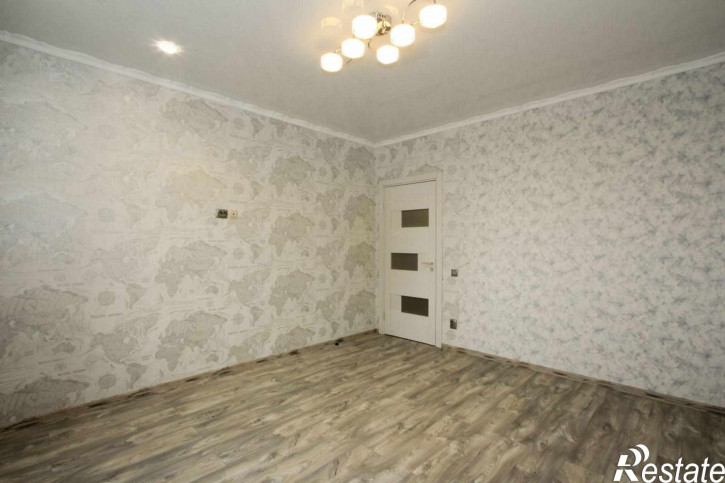 3-комн квартира Орудийная ул, 32б