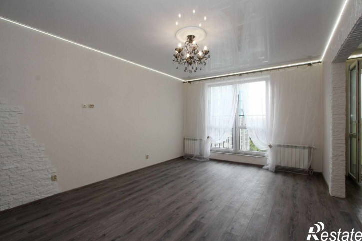 3-комн квартира Орудийная ул, 32б
