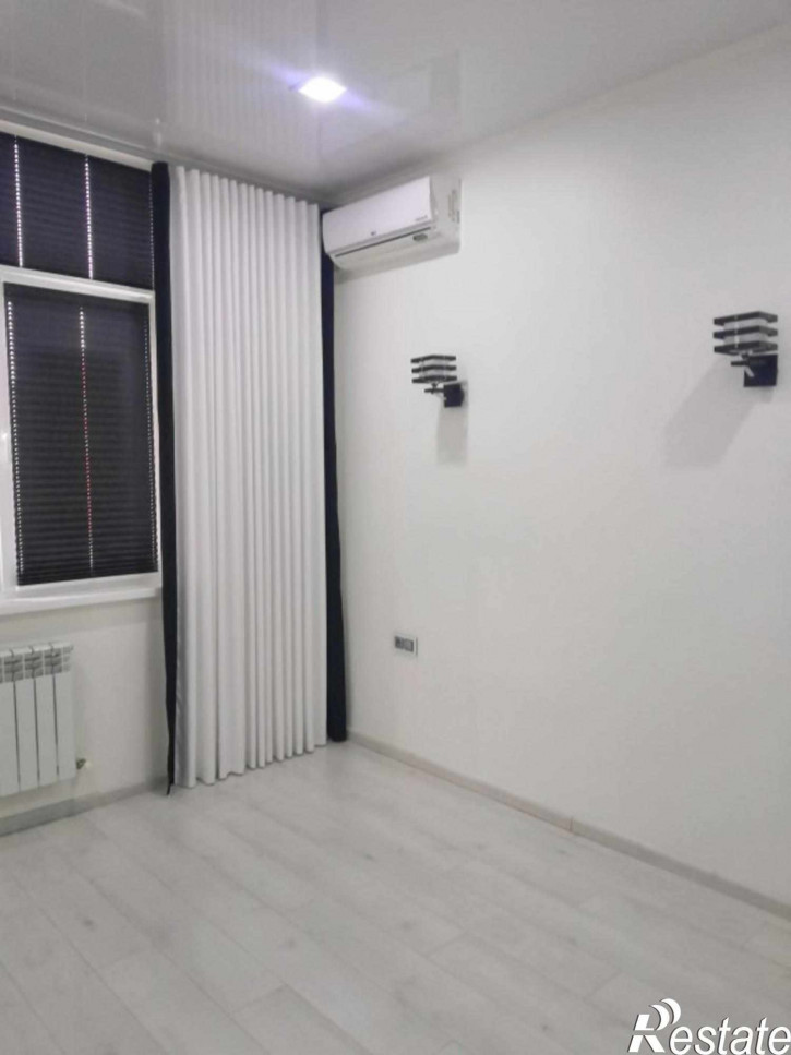 2-комн квартира Свердлова, 24