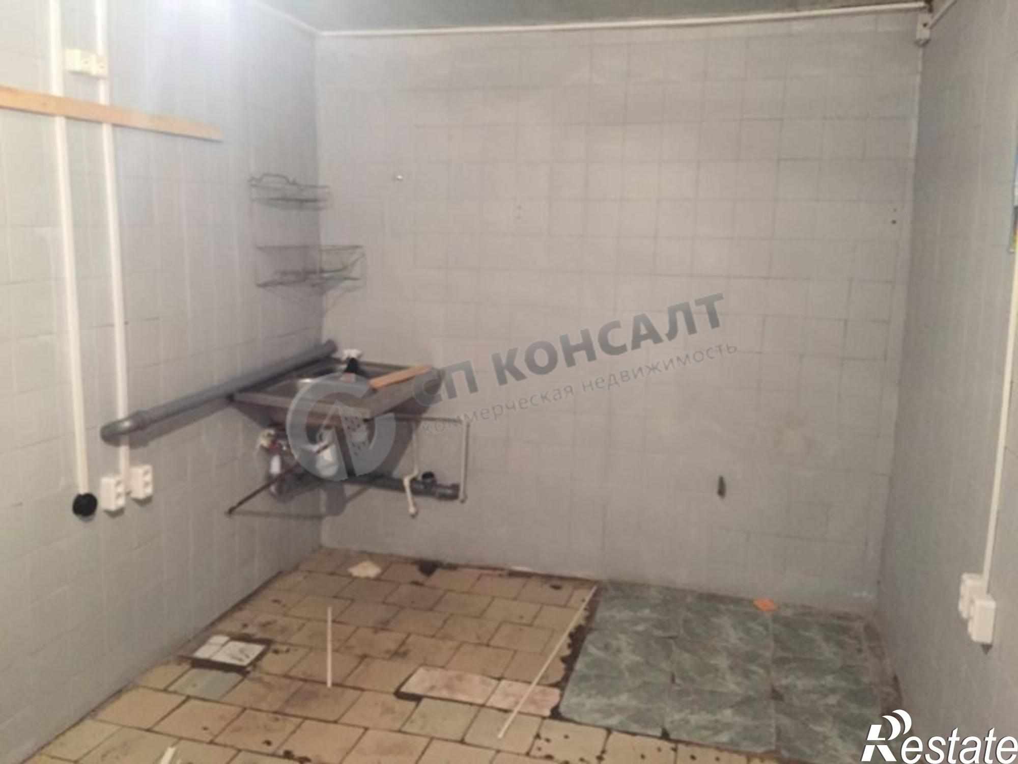 Сдать помещение свободного назначения за 293 160 рублей на Растопчина ул