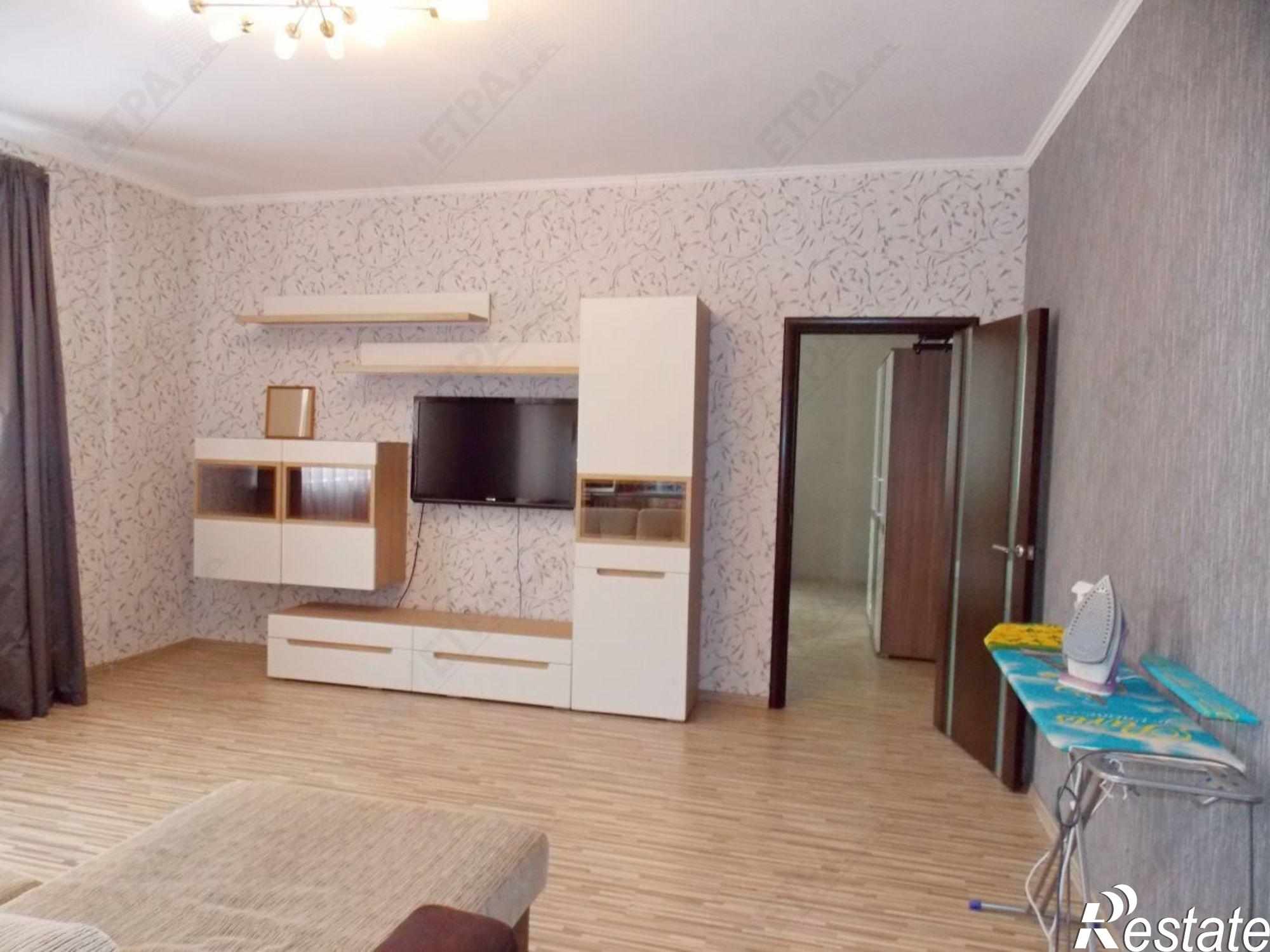 Сдать квартиру за 40 000 рублей на Бейвеля ул, 18