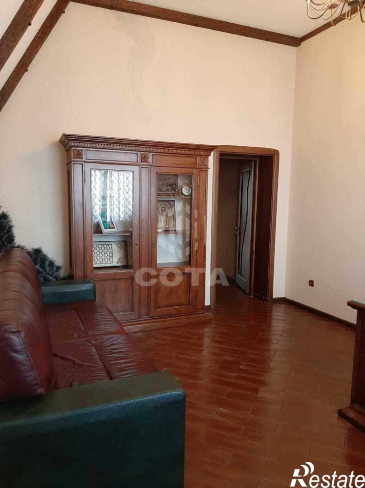 3-комн квартира Софьи Перовской улица, 4
