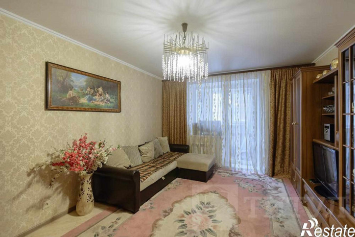 3-комн квартира Чкаловский, Вятская