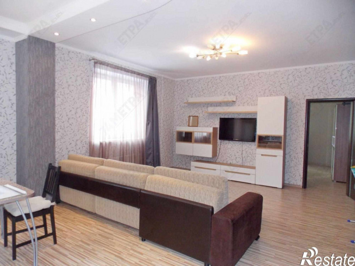 2-комн квартира Бейвеля ул, 18