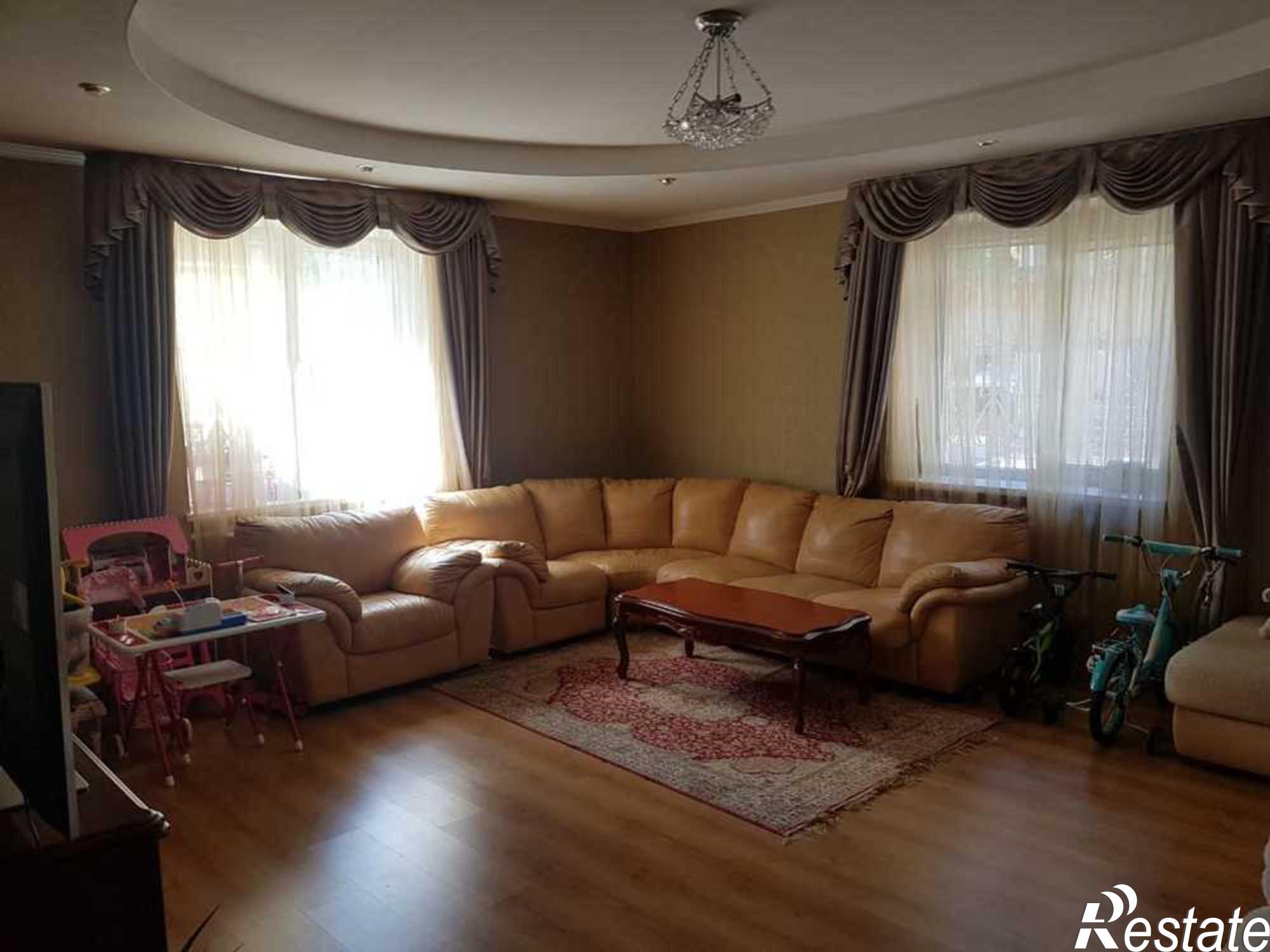 Купить квартиру за 12 500 000 рублей на Парковая улица, 31