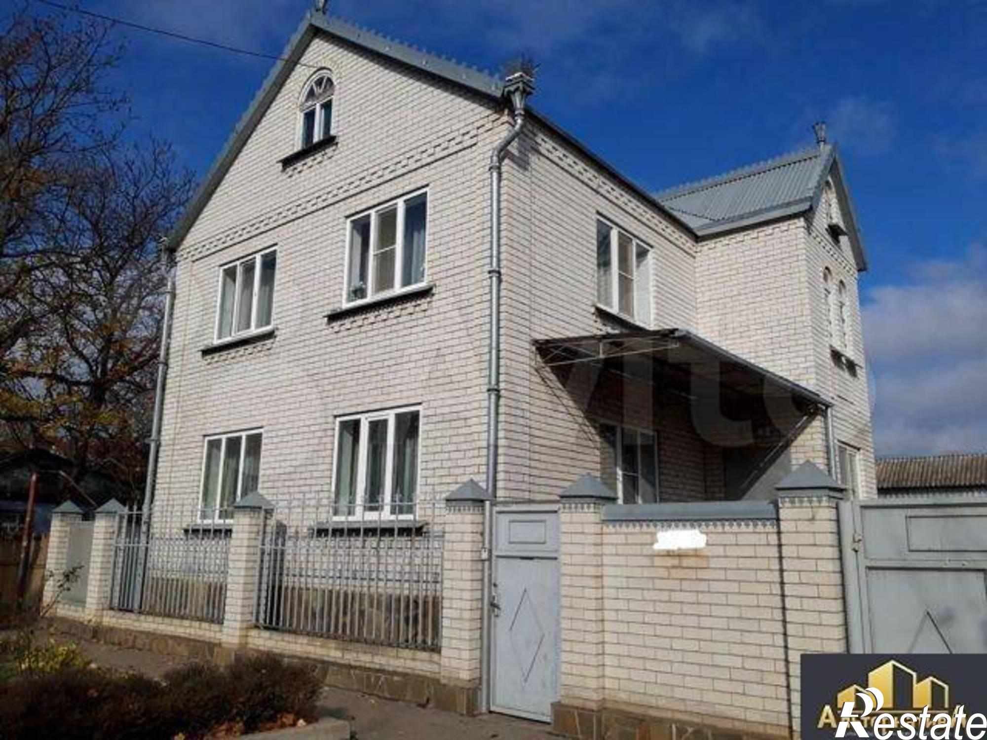 Купить дачу, дом, коттедж за 17 000 000 рублей на Орджоникидзе ул.