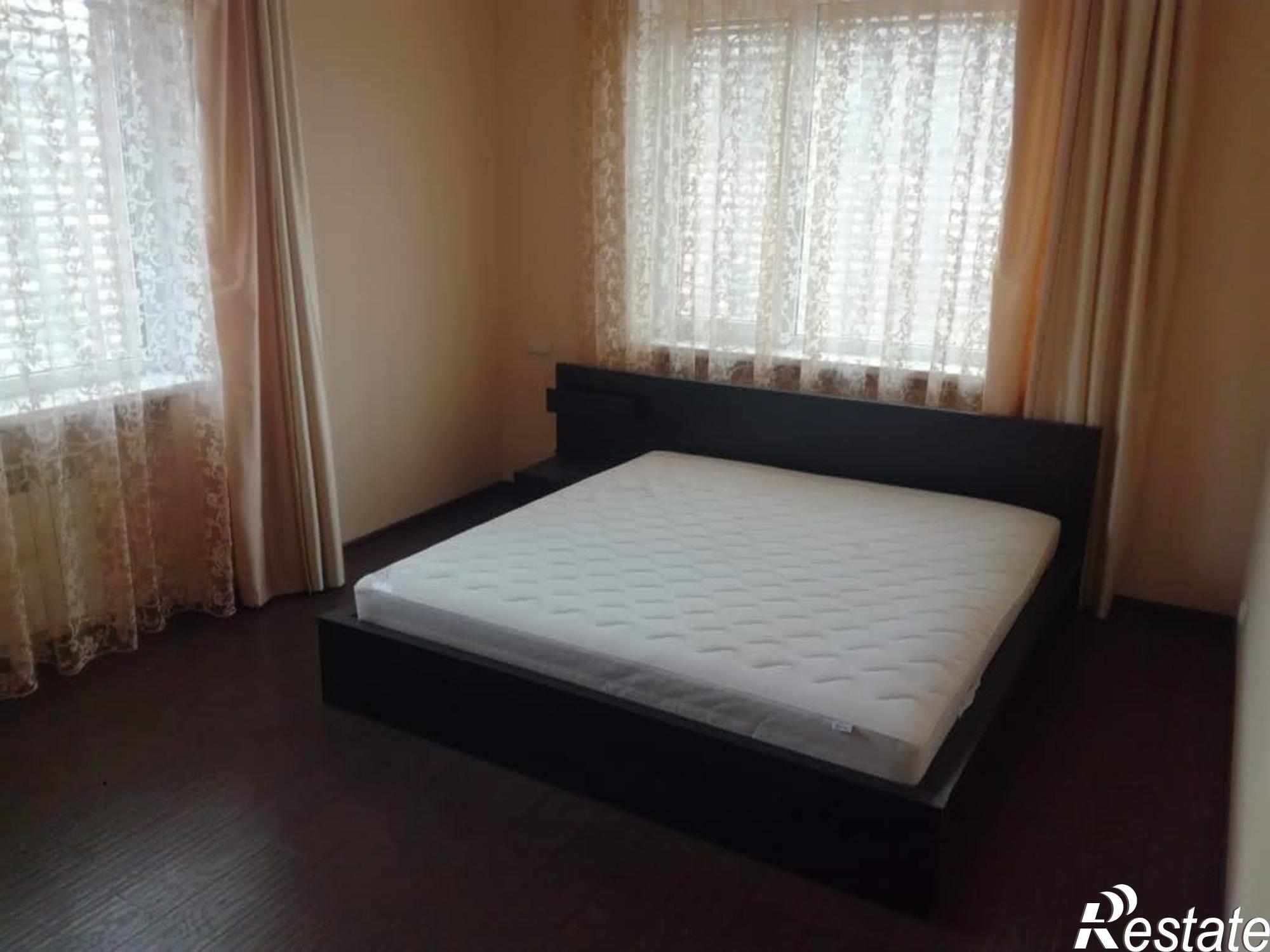 Сдать дачу, дом, коттедж за 50 000 рублей на ул. Павлодарская,200