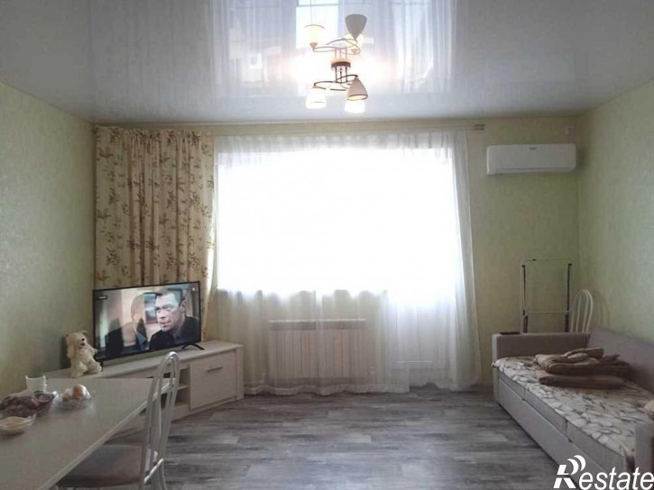 2-комн квартира Ленинградская улица, 41
