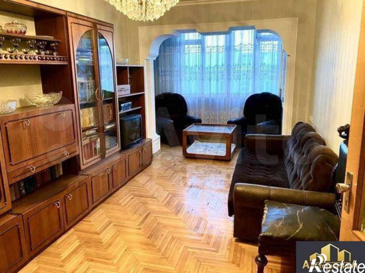 3-комн квартира Героев Медиков ул.