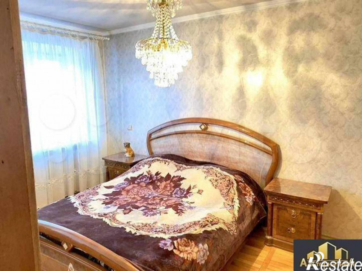 3-комн квартира Героев Медиков ул.