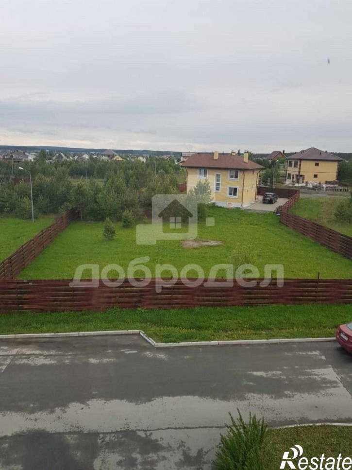 Коттедж/дом Самоцветная улица, 4