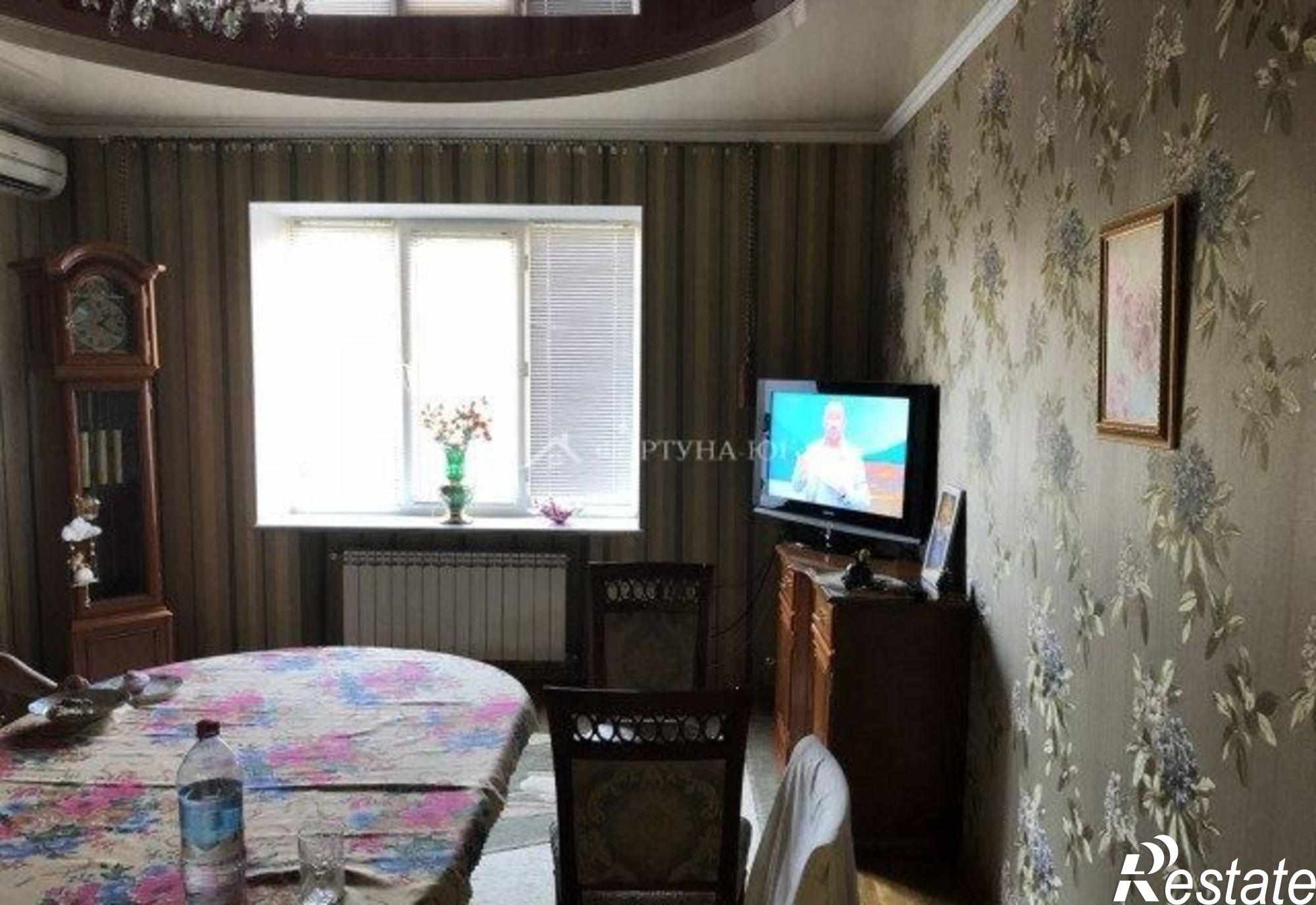 Купить дачу, дом, коттедж за 31 000 000 рублей на Ленинградская ул