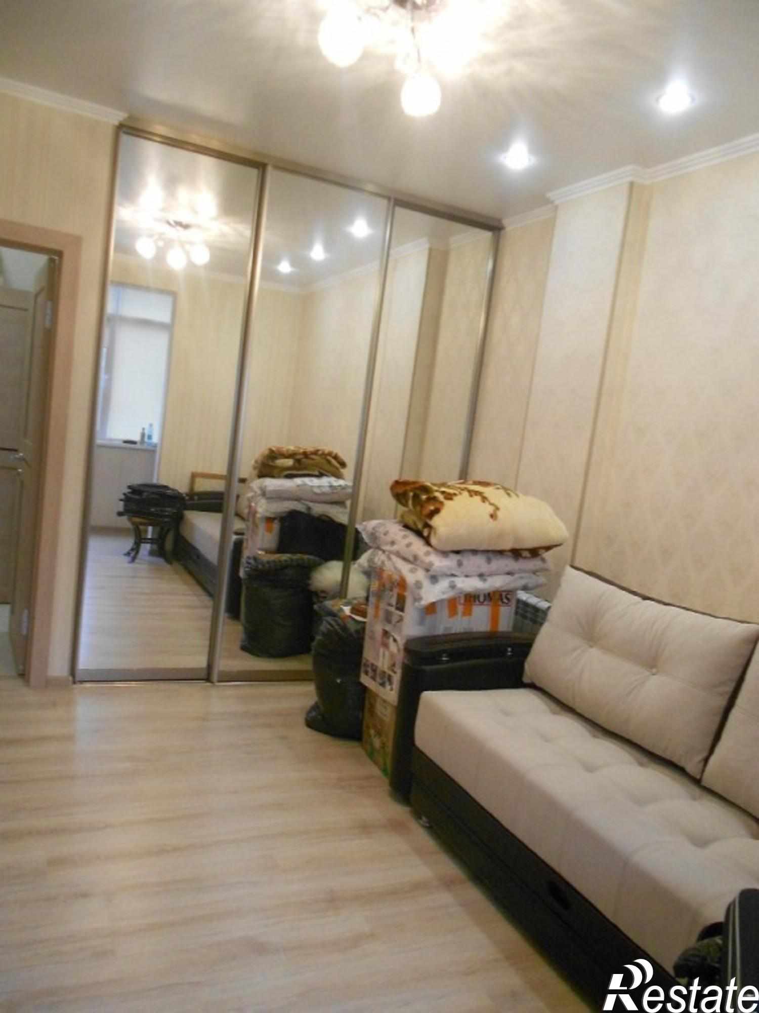 Купить квартиру за 7 500 000 рублей на Дивноморская, 37