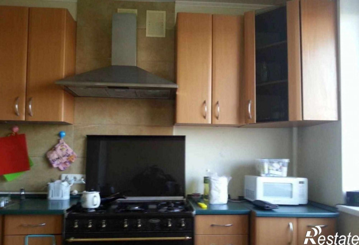 3-комн квартира Алданская ул, 36