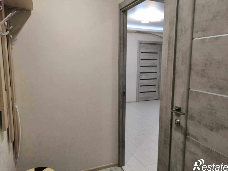 2-комн квартира Сергеева ул, 27