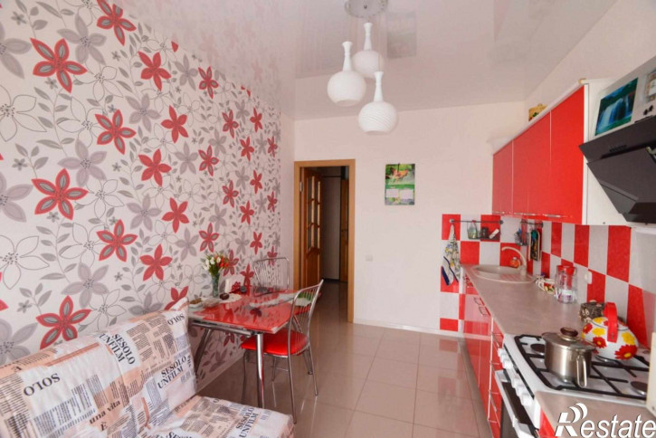 2-комн квартира Циолковского, 13 б