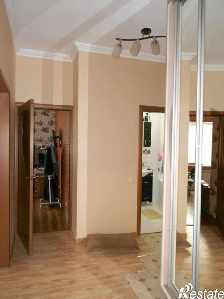 2-комн квартира Новороссийская, 169