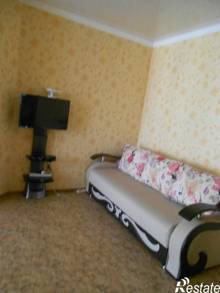 1-комн квартира Орджоникидзе, 9