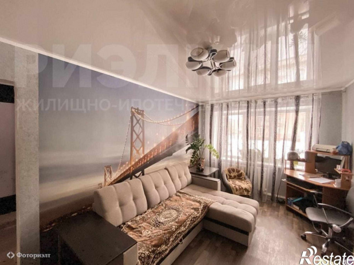 3-комн квартира Факел Социализма ул, 7А