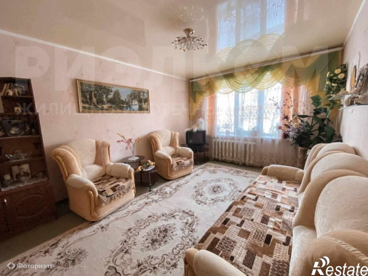 3-комн квартира Факел Социализма ул, 22