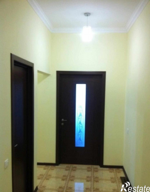 Продажа 3-комн квартиры Крымская, 21