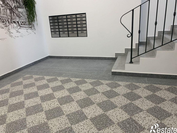 2-комн квартира Клиническая ул, 21