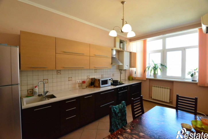 2-комн квартира Савицкого,  2а