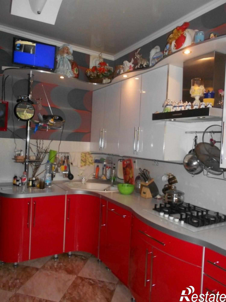 2-комн квартира Розы Люксембург, 66