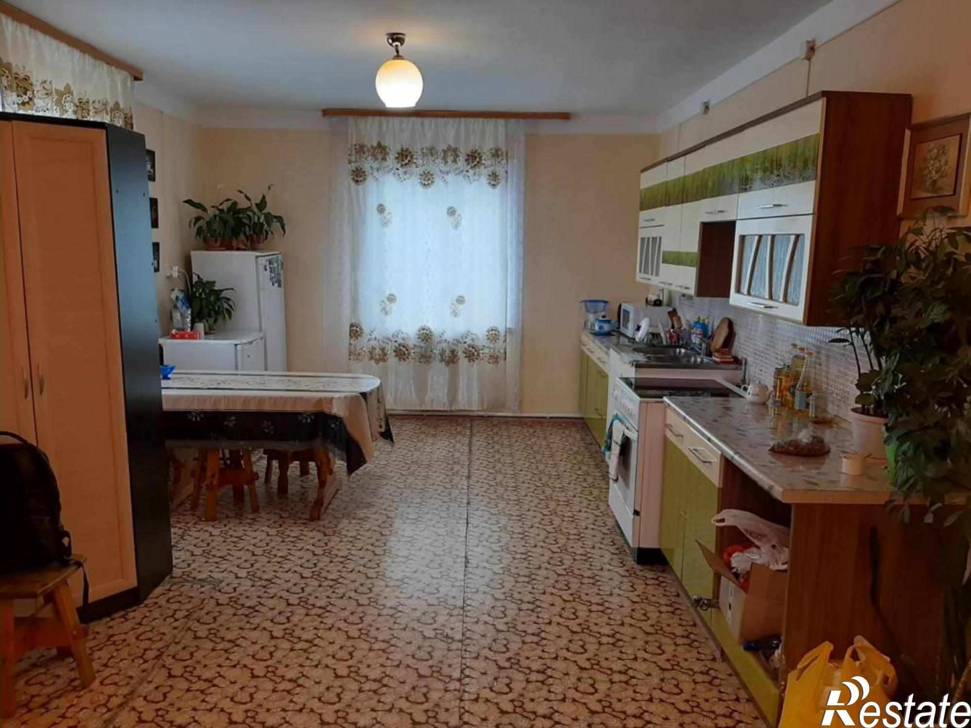 Купить дачу, дом, коттедж за 3 200 000 рублей на Калинина, 20