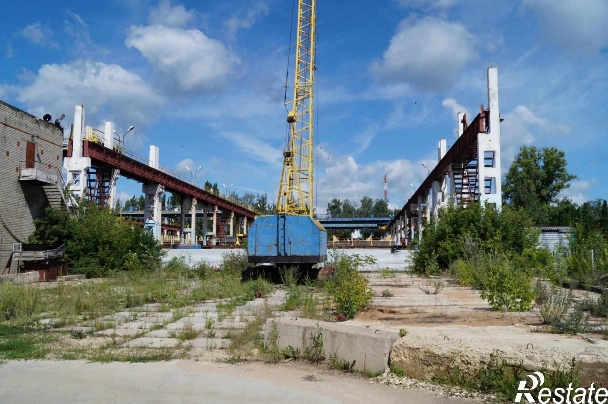 Купить складское помещение за 180 000 000 рублей на К. Цеткин, д. 1?