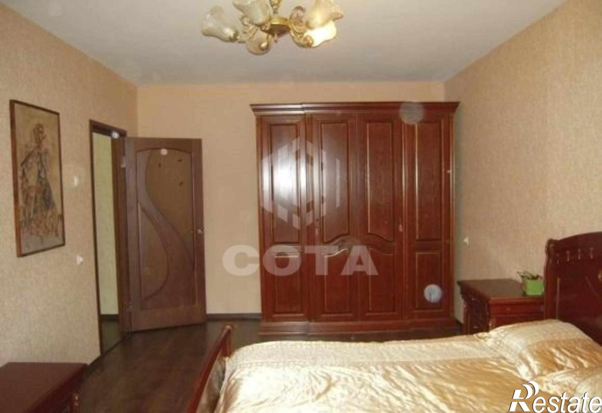 Купить квартиру за 4 100 000 рублей на 9 Января улица, 241/11